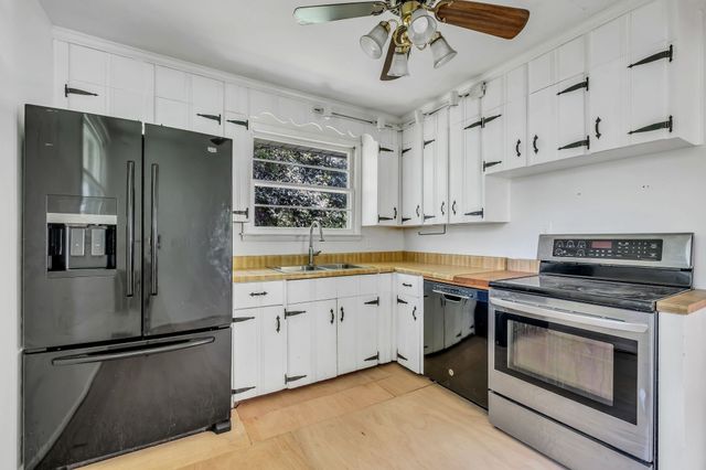 1312 Cheshire Dr, Nashville, TN 37207