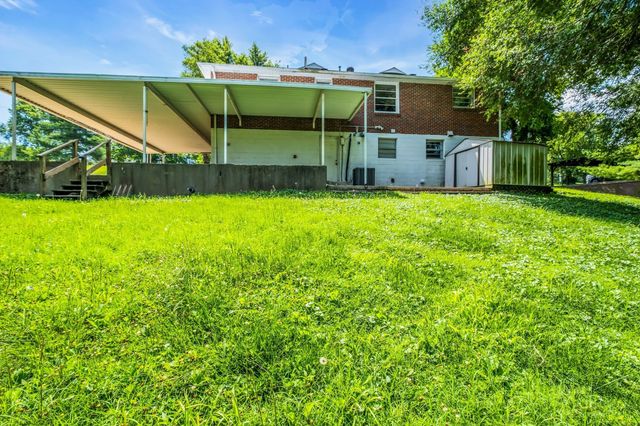 1312 Cheshire Dr, Nashville, TN 37207