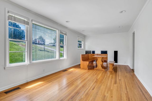 1312 Cheshire Dr, Nashville, TN 37207