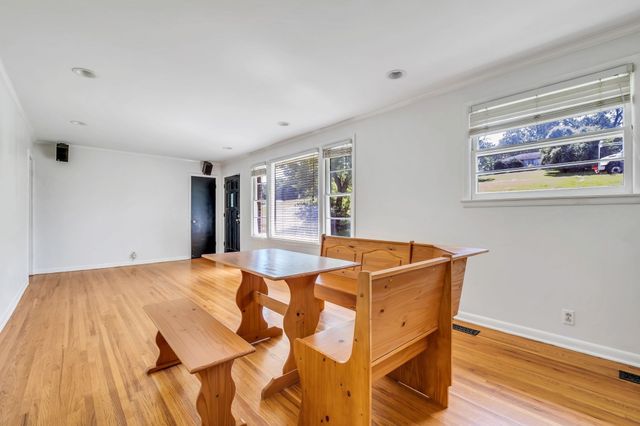 1312 Cheshire Dr, Nashville, TN 37207