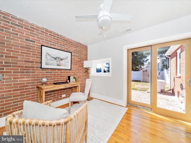 6017 QUINN ORCHARD RD, Frederick, MD 21704
