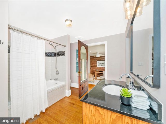 6017 QUINN ORCHARD RD, Frederick, MD 21704