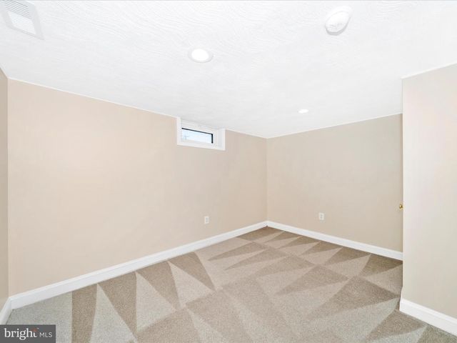 6017 QUINN ORCHARD RD, Frederick, MD 21704