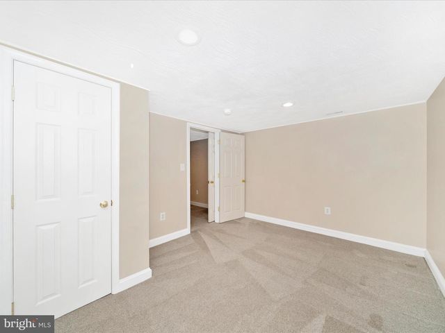 6017 QUINN ORCHARD RD, Frederick, MD 21704