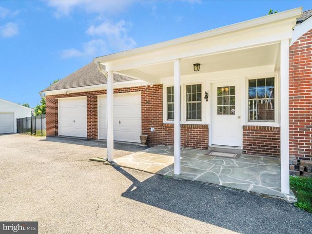 6017 QUINN ORCHARD RD, Frederick, MD 21704