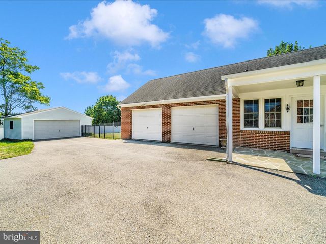 6017 QUINN ORCHARD RD, Frederick, MD 21704