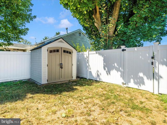 6017 QUINN ORCHARD RD, Frederick, MD 21704