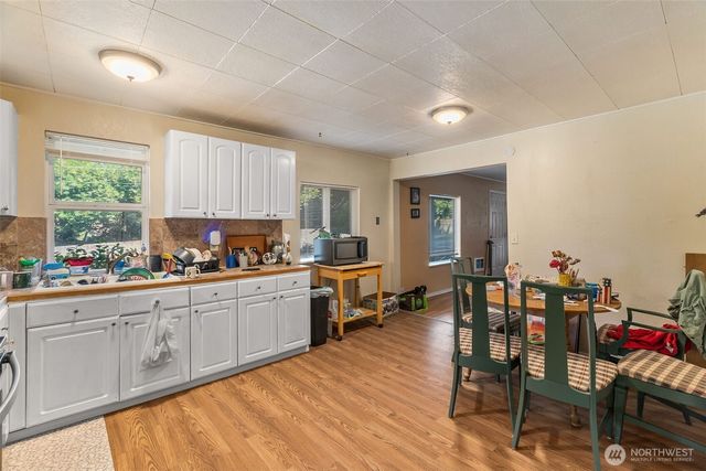 101 2nd Avenue NW, Olympia, WA 98512