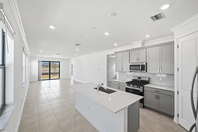 10548 NW Wilgrove Lane, Port St. Lucie, FL 34987