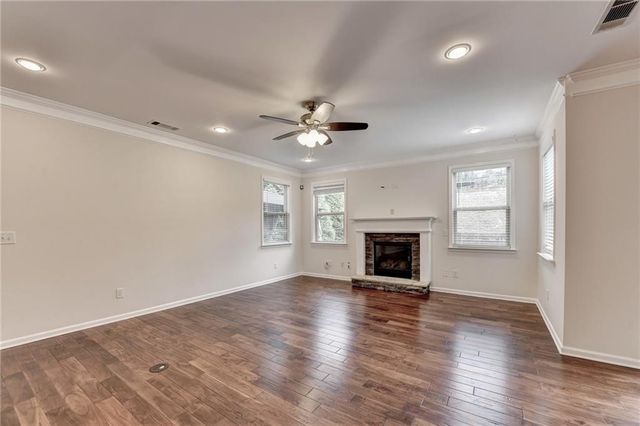 1098 Boxwood Lane, Canton, GA 30114