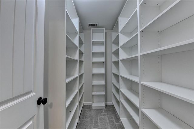 1098 Boxwood Lane, Canton, GA 30114