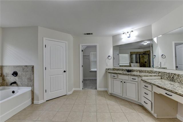 1098 Boxwood Lane, Canton, GA 30114