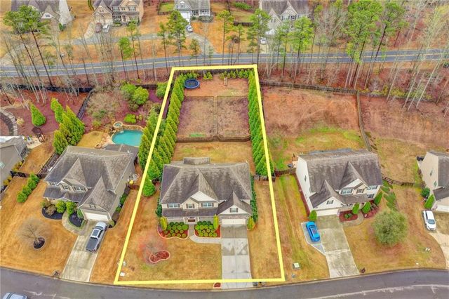 1098 Boxwood Lane, Canton, GA 30114