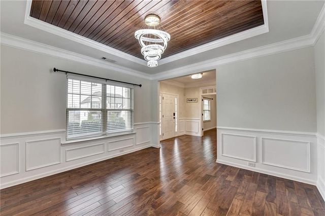 1098 Boxwood Lane, Canton, GA 30114