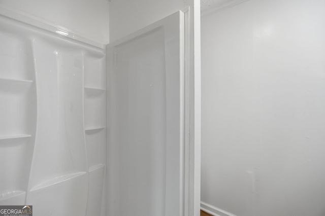 135 Pineview Road, Jackson, GA 30233