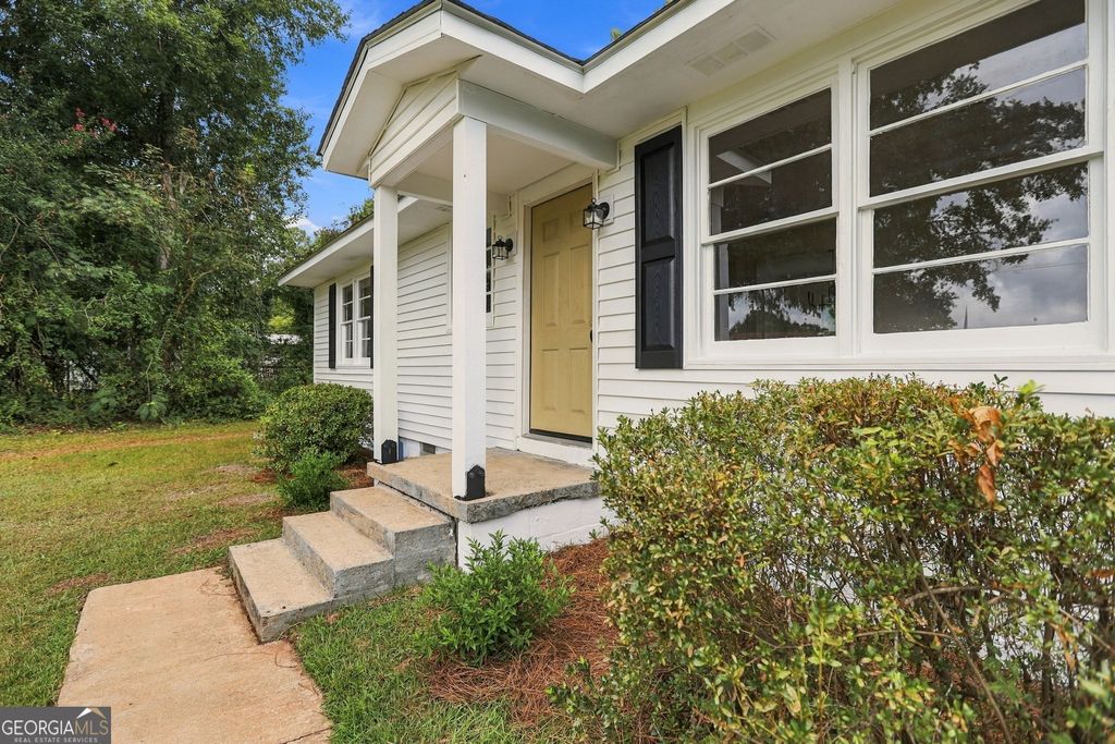 135 Pineview Road, Jackson, GA 30233 — photo 5