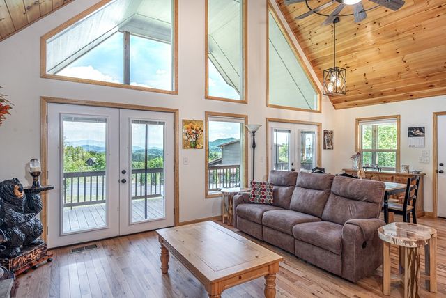 604 Point Overlook Trail, Murphy, NC 28906