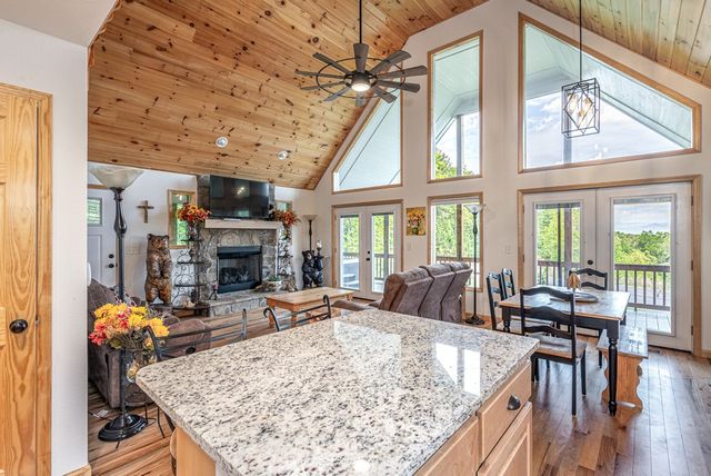 604 Point Overlook Trail, Murphy, NC 28906