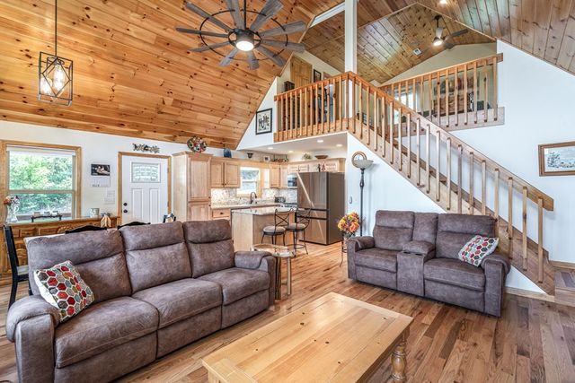 604 Point Overlook Trail, Murphy, NC 28906
