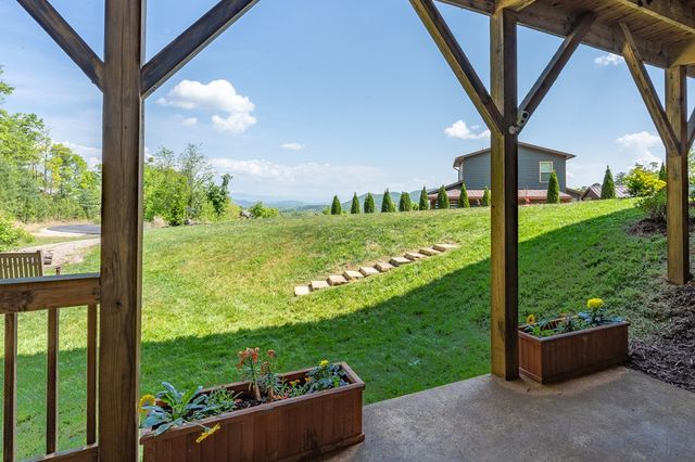 604 Point Overlook Trail, Murphy, NC 28906