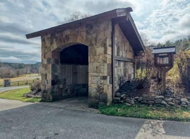 604 Point Overlook Trail, Murphy, NC 28906