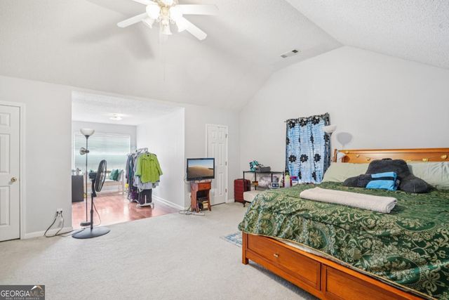 3945 Crowned Eagle, Douglasville, GA 30135
