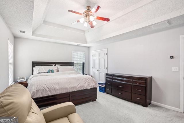 3945 Crowned Eagle, Douglasville, GA 30135