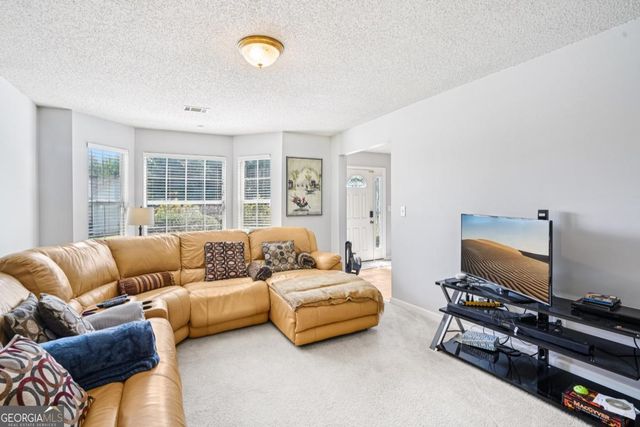 3945 Crowned Eagle, Douglasville, GA 30135