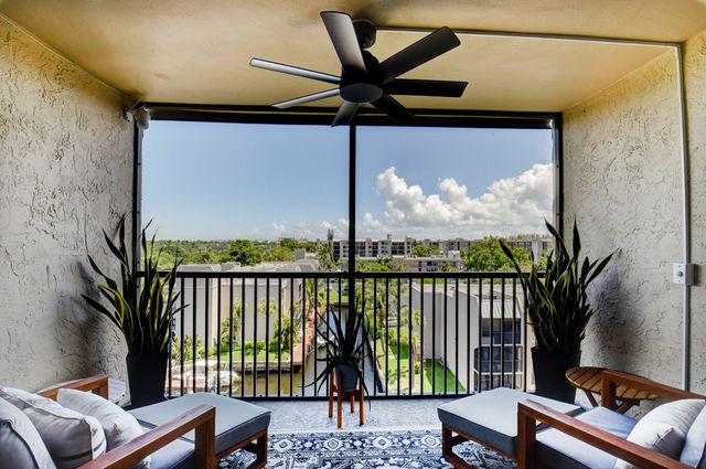17 Royal Palm Way 603, Boca Raton, FL 33432