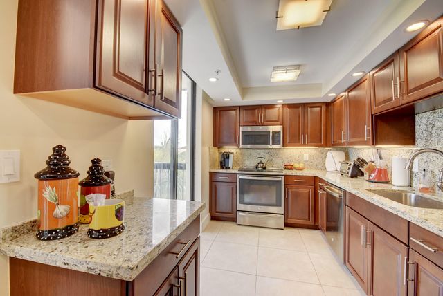 1542 Bridgewood Drive, Boca Raton, FL 33434