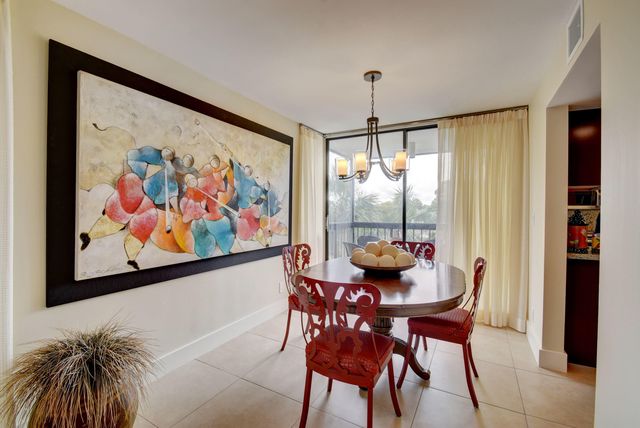 1542 Bridgewood Drive, Boca Raton, FL 33434