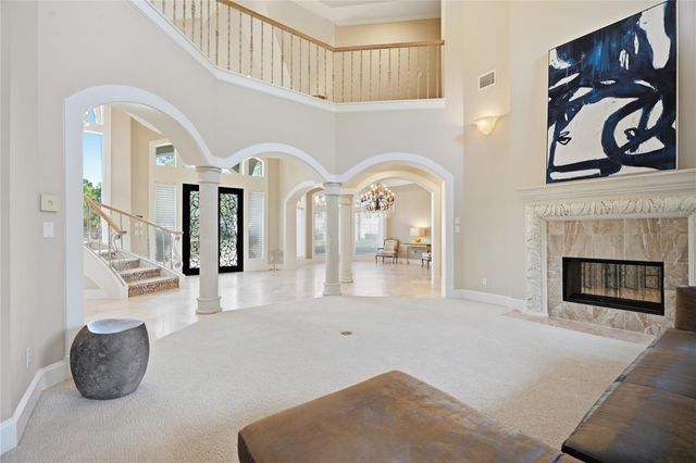 201 Hidden Pines Court, League City, TX 77573