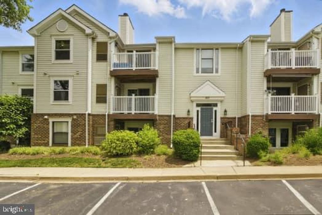 807-E STRATFORD WAY #1300E, Frederick, MD 21701