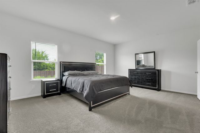 16721 Porterfield Lane, Justin, TX 76247