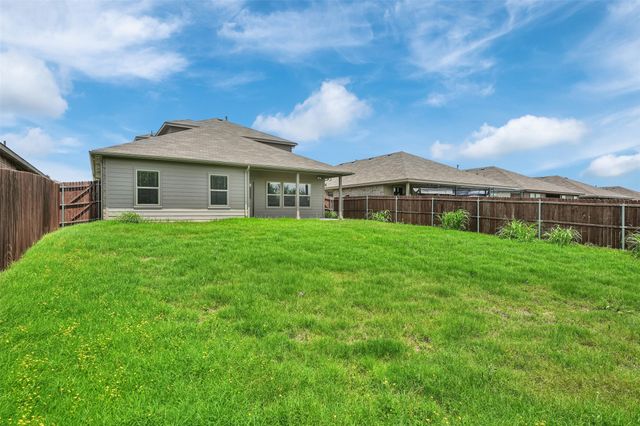 16721 Porterfield Lane, Justin, TX 76247