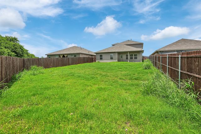 16721 Porterfield Lane, Justin, TX 76247