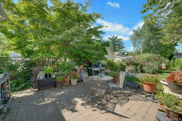 39 Saint Joseph Street, New Rochelle, NY 10805