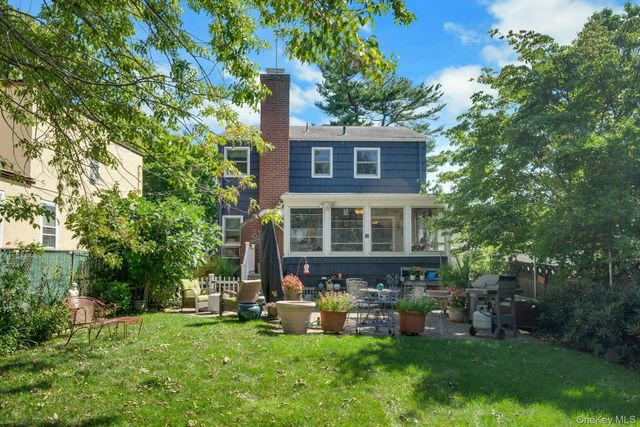 39 Saint Joseph Street, New Rochelle, NY 10805