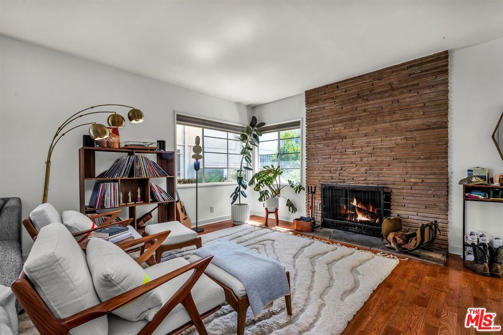 2652 N Beachwood Drive, Los Angeles, CA 90068 — photo 5