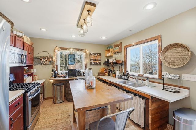 7630 Long Lake Road, Willmar, MN 56201