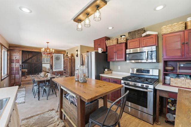 7630 Long Lake Road, Willmar, MN 56201