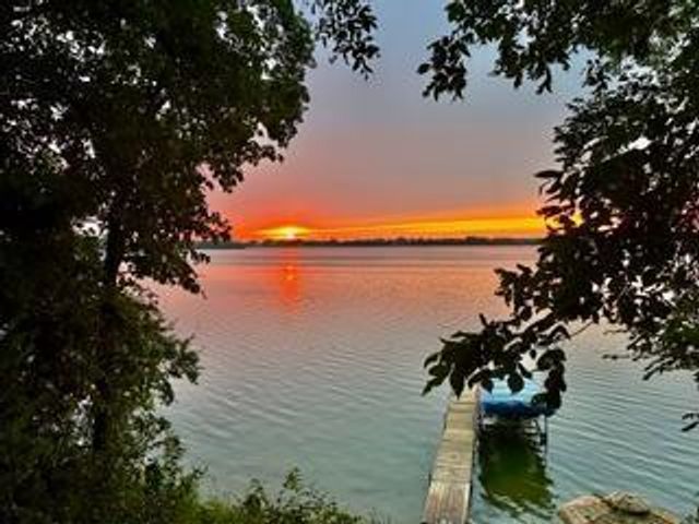 7630 Long Lake Road, Willmar, MN 56201