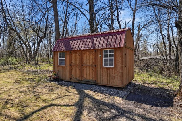 7630 Long Lake Road, Willmar, MN 56201