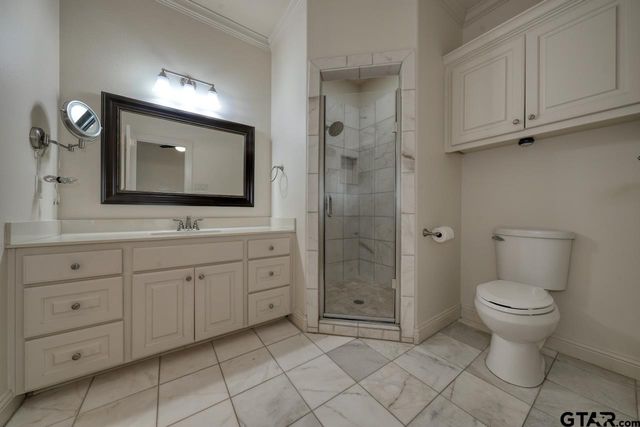 108 Timber Creek Court, Lindale, TX 75771