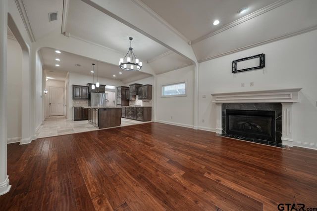 108 Timber Creek Court, Lindale, TX 75771