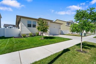 1851 E CHUKAR DR #B167, Eagle Mountain, UT 84005