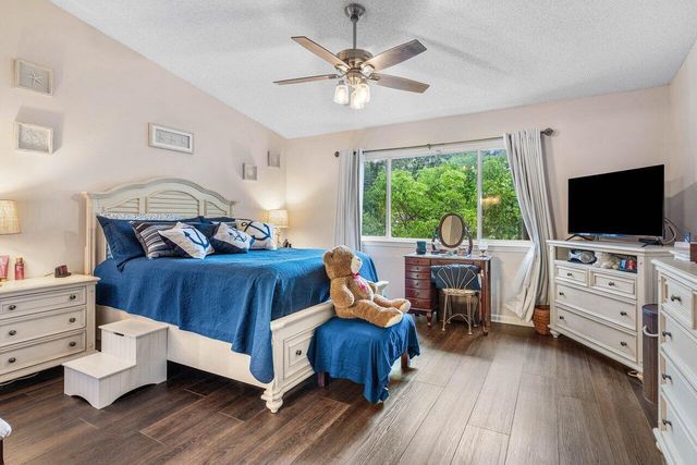 1022 Kokomo Key Lane, Delray Beach, FL 33483