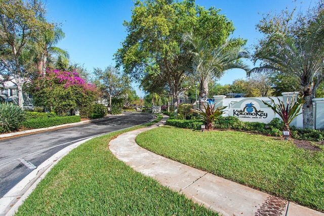 1022 Kokomo Key Lane, Delray Beach, FL 33483