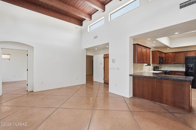 3753 N Placita Vergel, Tucson, AZ 85719