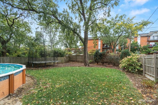 4220 Forest Avenue, Downers Grove, IL 60515